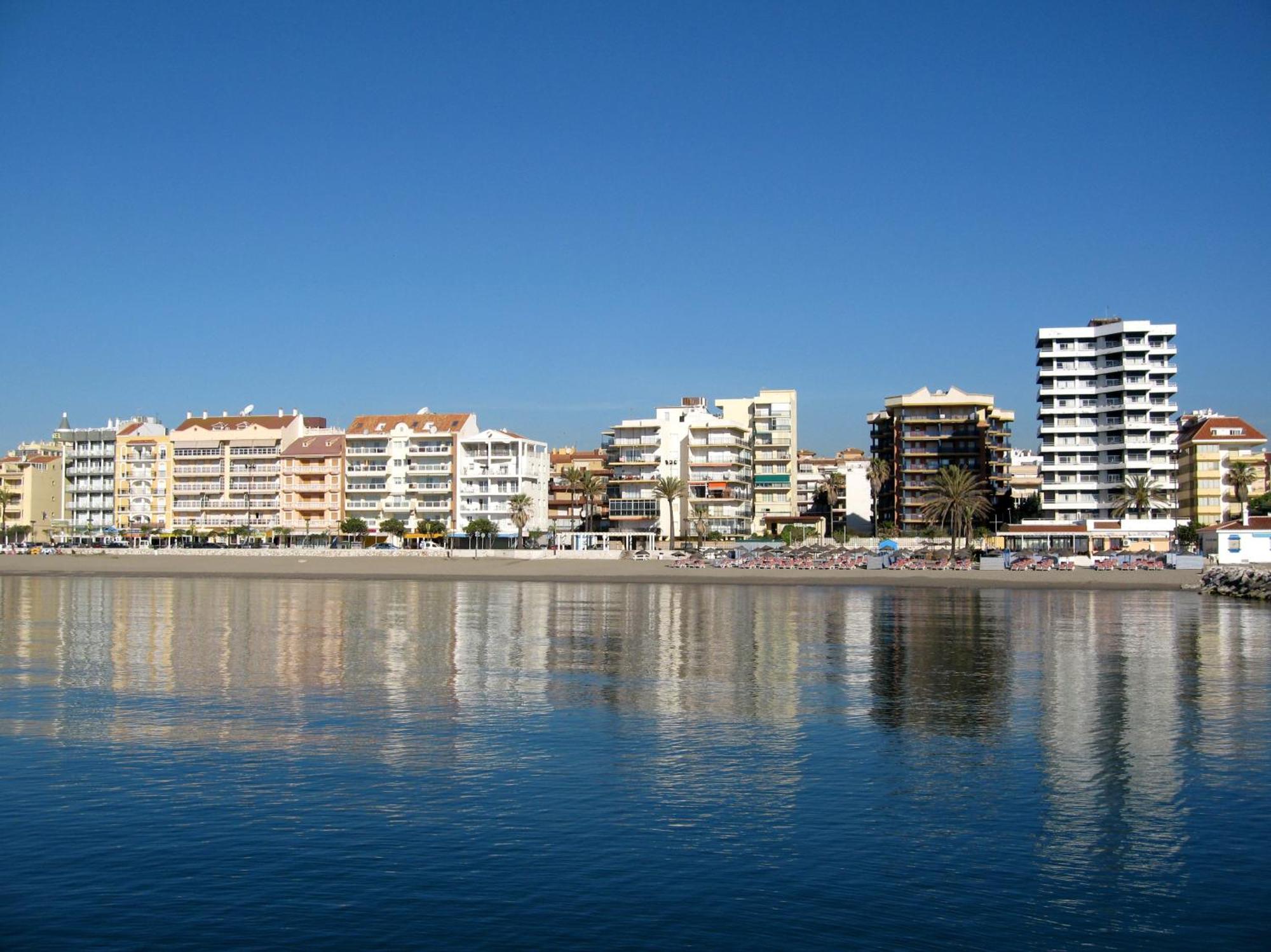 Apartment Calle Larga Fuengirola Buitenkant foto